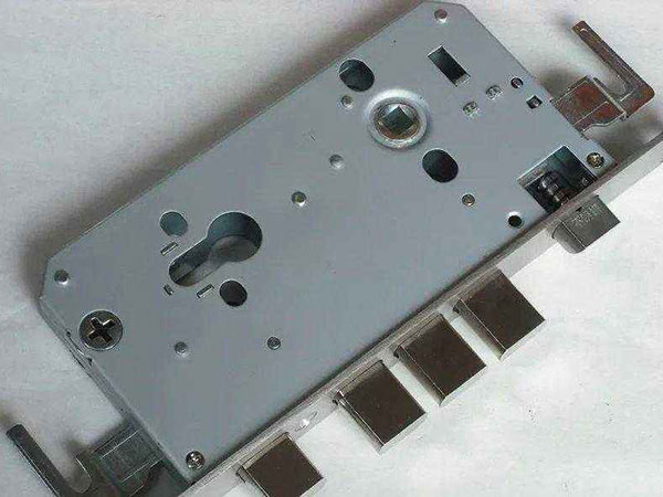 弥渡24小时上门开锁公司